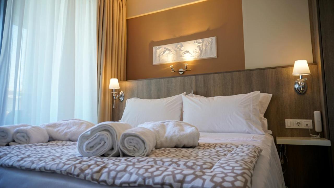 Agnes Deluxe Hotel Pefkochori Esterno foto